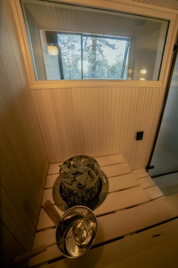 Salla Wilderness Lodges Bagian luar foto